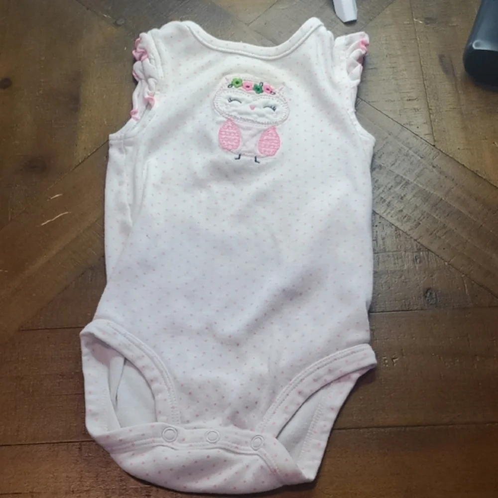 🐻 Carter's White and Pink Owl Bodysuit